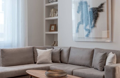 Plaka Apartment | 90 m² Apartment ∙ 2 bedrooms ∙ 4 guests
