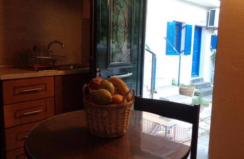 Petaleia House | 92 m² House ∙ 3 bedrooms ∙ 6 guests