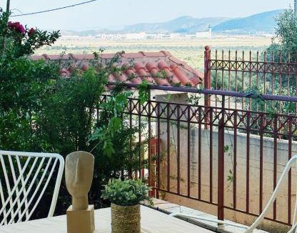Spata-Artemida Apartment | 95 m² Apartment ∙ 1 bedroom ∙ 6 guests