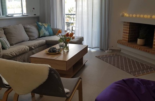 Alimos Apartment | 95 m² Apartment ∙ 3 bedrooms ∙ 4 guests