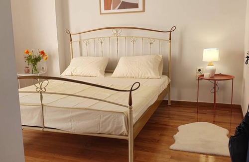 Alimos Apartment | 95 m² Apartment ∙ 3 bedrooms ∙ 4 guests