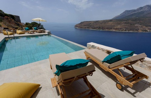 Limeni House | 95 m² House ∙ 3 bedrooms ∙ 8 guests