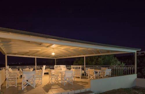 Foinikounta Apartment | 95 m² Serviced apartment ∙ 2 bedrooms ∙ 7 guests