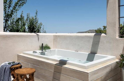 Episkopi Villa | 95 m² Villa ∙ 2 bedrooms ∙ 6 guests
