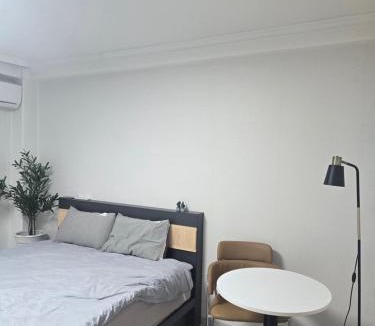 Banpo-dong Apartment | A spacious two-room accommodation near Gangnam