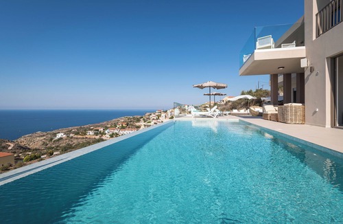 Kokkinon Khorion Villa | A Sublime Villa in Kokkino Horio