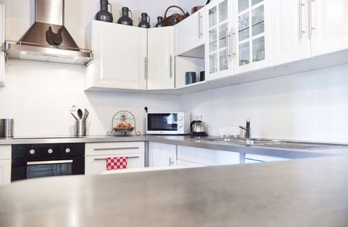 Biscarrosse House | A traditional Landes-style house, rated 4 stars, with a heated pool