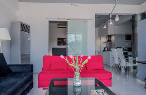 Kerameikos Apartment | Acropolis front row loft