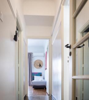 Omonia Apartment | Acropolis View 4-BD Central Apartment
