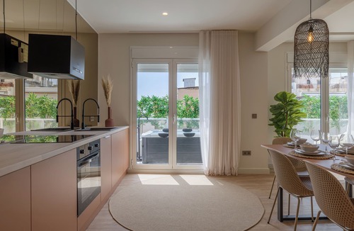 Plaka Apartment | Acropolis View Plunge Pool Loft
