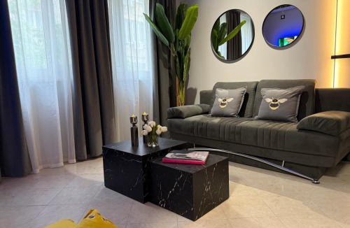 Psirri Apartment | AES Athenean Elegance Suites - Historic Center