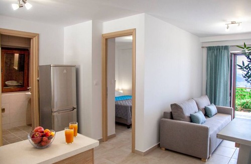 Agios Petros Apartment | Agios Petros Apartments 2