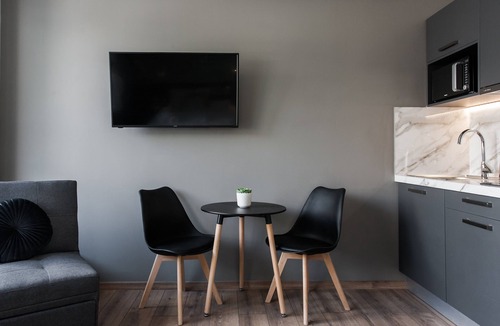 Kinosargous Apartment | Airy Apartment at WYZ Athens