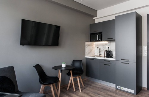 Kinosargous Apartment | Airy Apartment at WYZ Athens
