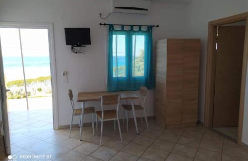 Lygia Apartment | Akrothalassia