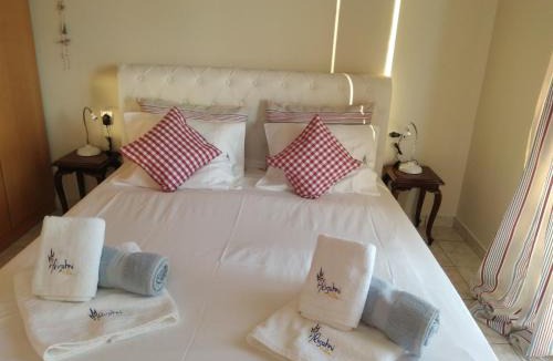 Agii Apostoli Apartment | Alisahni Home 2