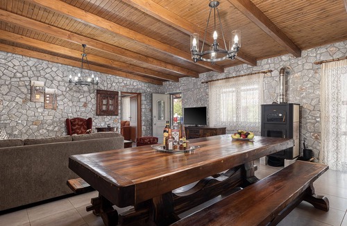 Stavros House | Alkistis Sweet Homes