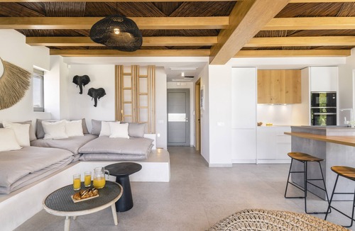 Lefkada Town Villa | Allure Retreat Villa