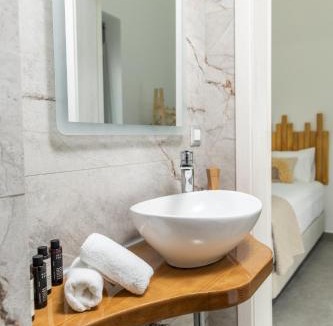 Adamas Apartment | Almyra House