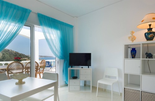 Almyros Apartment | ALMYROS BEACH APARTMENT