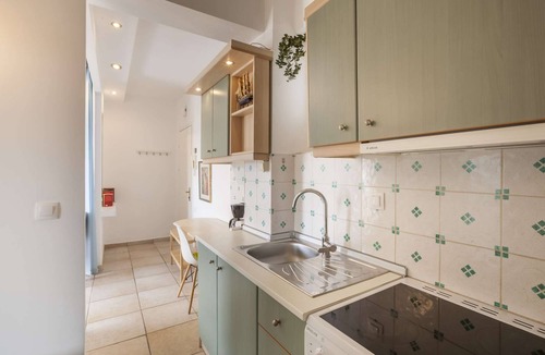 Neos Marmaras Apartment | Alterra Vita Apartments - Apartment with Terrace