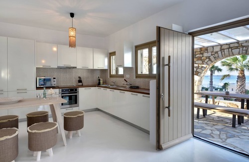 Ampelas Villa | Amalgam Homes Paros