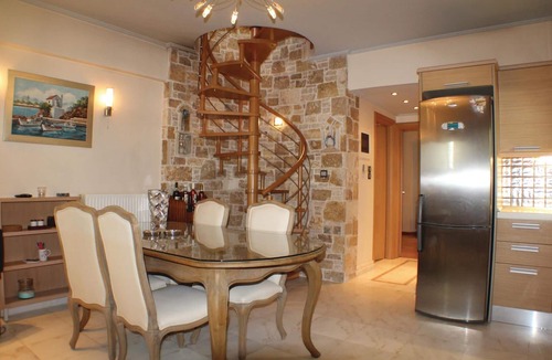 Spata-Artemida House | Amazing home in Artemida with kitchen