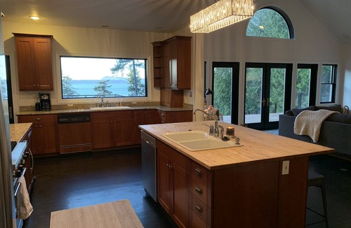 Eastsound House | Amazing sunsets! Water view, hot tub, close to town, fire pit.