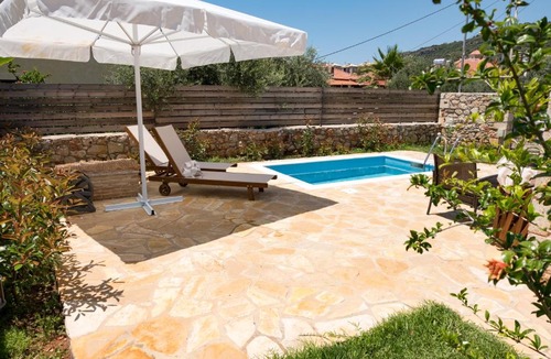 Lefktro Villa | Amoya villas