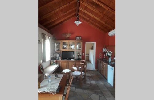 Vlachopoulatika House | AMYGDALIA