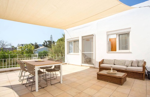 Faliraki House | An Iconic Home, Overlooking the Sea, Only a few steps away from the water!