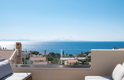 Neapoli Villa | An ideal escape destination on the Athenian Riviera