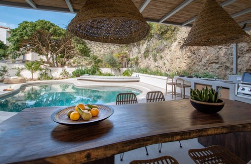 Neapoli Villa | An ideal escape destination on the Athenian Riviera