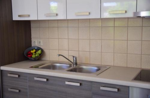 Karavomylos Apartment | Angelos Apartment 1 karavomylos