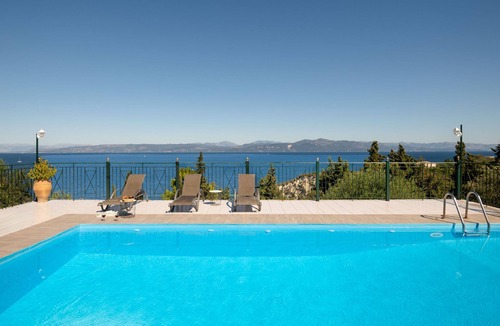 Koutsi Apartment | Antigoni Villa Ena in Longos