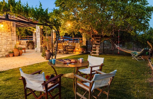 Messini Apartment | Apartment ∙ 1 bedroom ∙ 4 guests