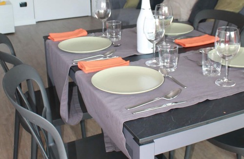 Borgomanero Apartment | Apartment 10 km from Lake Maggiore and Orta