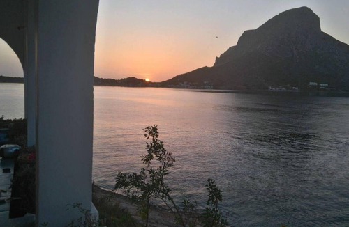 Mirties Apartment | Apartment - Sleeps up to 10 & beachfront access