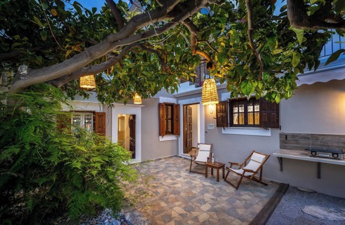 Symi Apartment | Apartment with village view