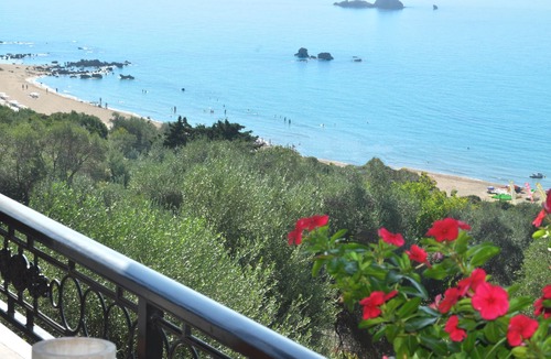 Parelia Apartment | Apartments "Papadatos" on Pelekas beach