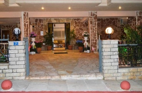 Nea Makri Apartment | Apartments Zoumperi