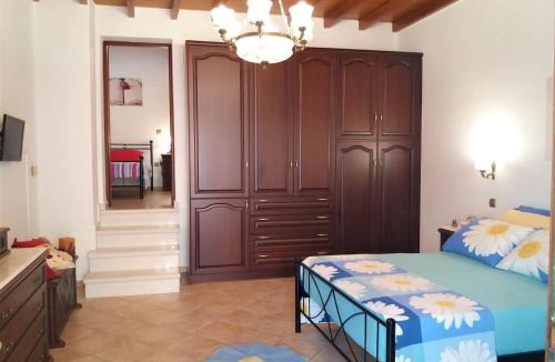 Aperathos House | Apiranthos Diamond Maisonette in Naxos (3 BDRM)