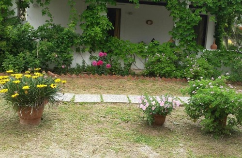 Ag. Georgios Apartment | Aqua Splash Apartment with Balcony 1st floor Sleeps 4-6 pax .