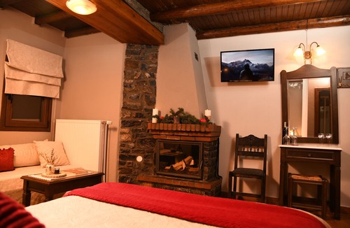 Aghios Athanasios Hotel | Archontiko Tarsouna