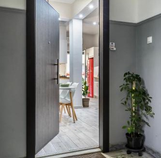 Petralona Apartment | Athenian Petralona Suite near Athens City centre