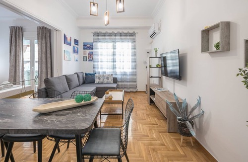 Ampelokipoi Apartment | Athens Bright Suite by CloudKeys