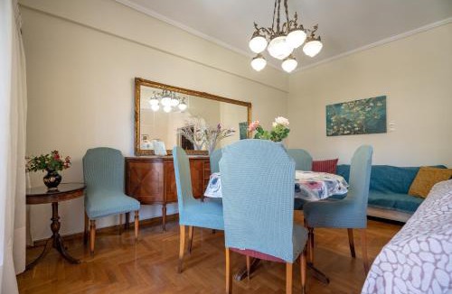 Athens Apartment | Athens Central Charm by ΜΡS