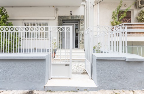 Ampelokipoi Apartment | Athens Empire Paradise Apartment