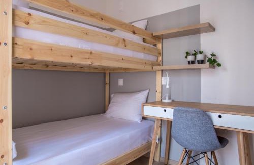 Petralona Apartment | Athens Life