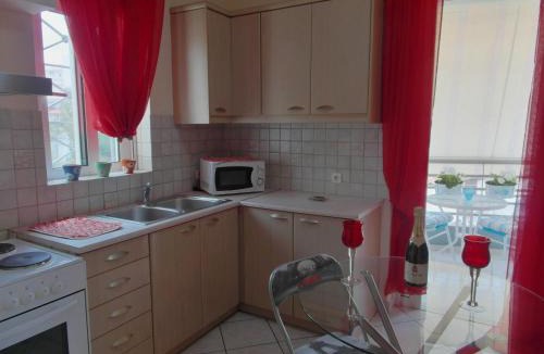 Agios Dimitrios Apartment | Athens Metro Mall Apart